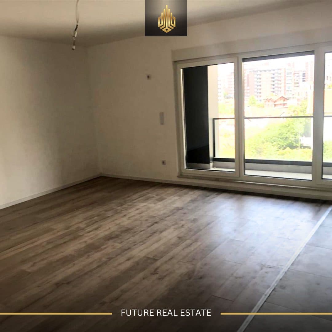 Banesë ne SHITJE/92m²