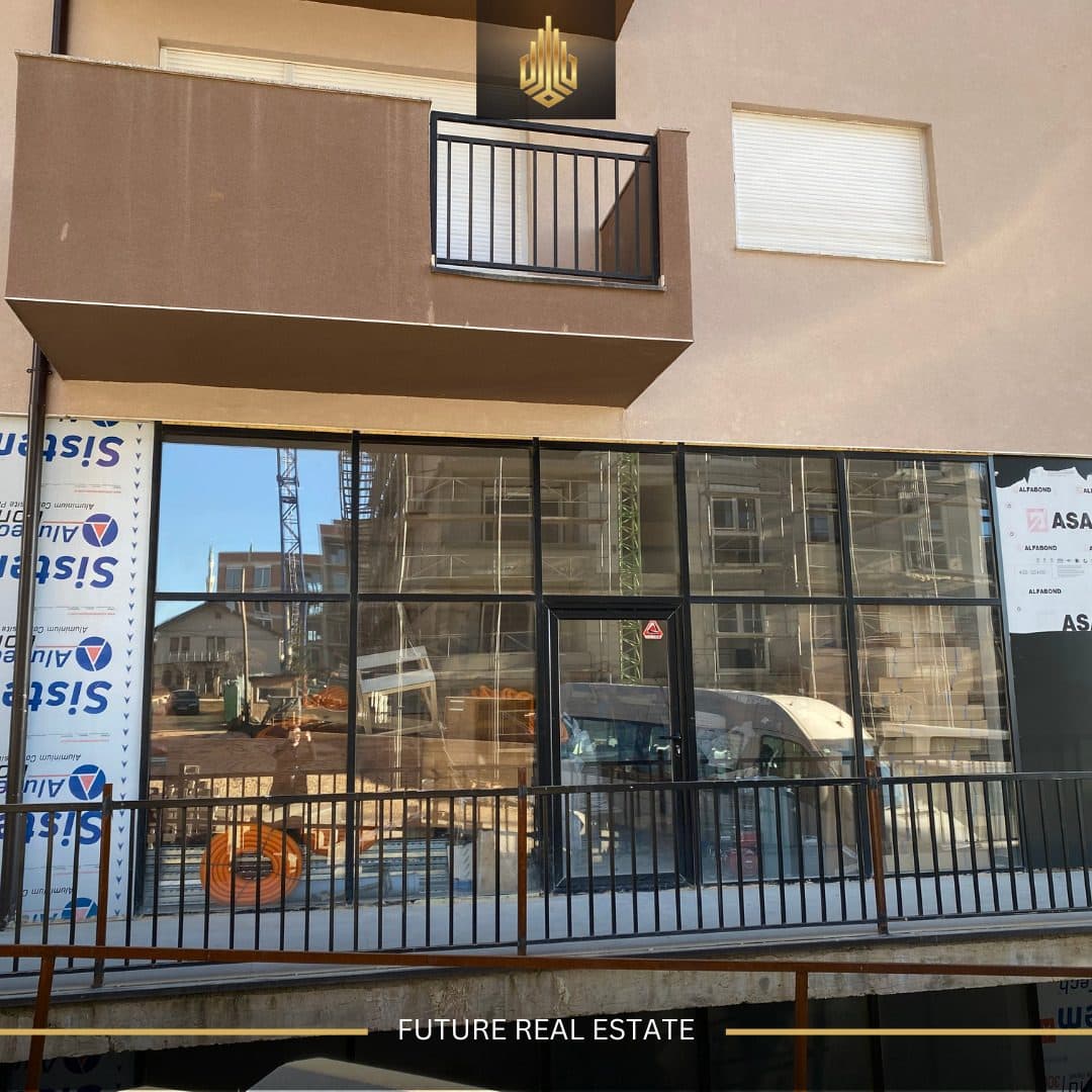 Lokal me QERA/54.3m² 2