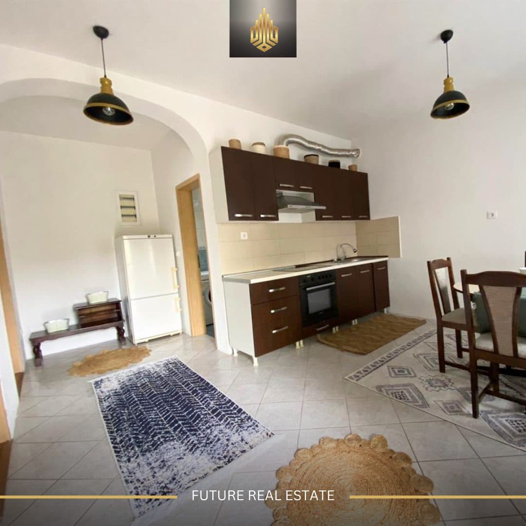 Shtëpi me QERA/65m² 3