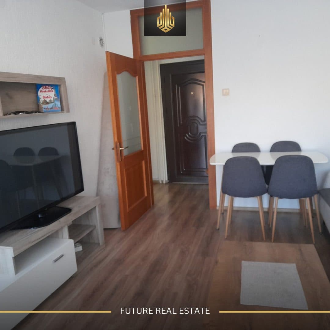 Banesë në SHITJE – 2 dhoma gjumi – Prishtinë – Ulpianë – Banesat e Oficerëve. 2