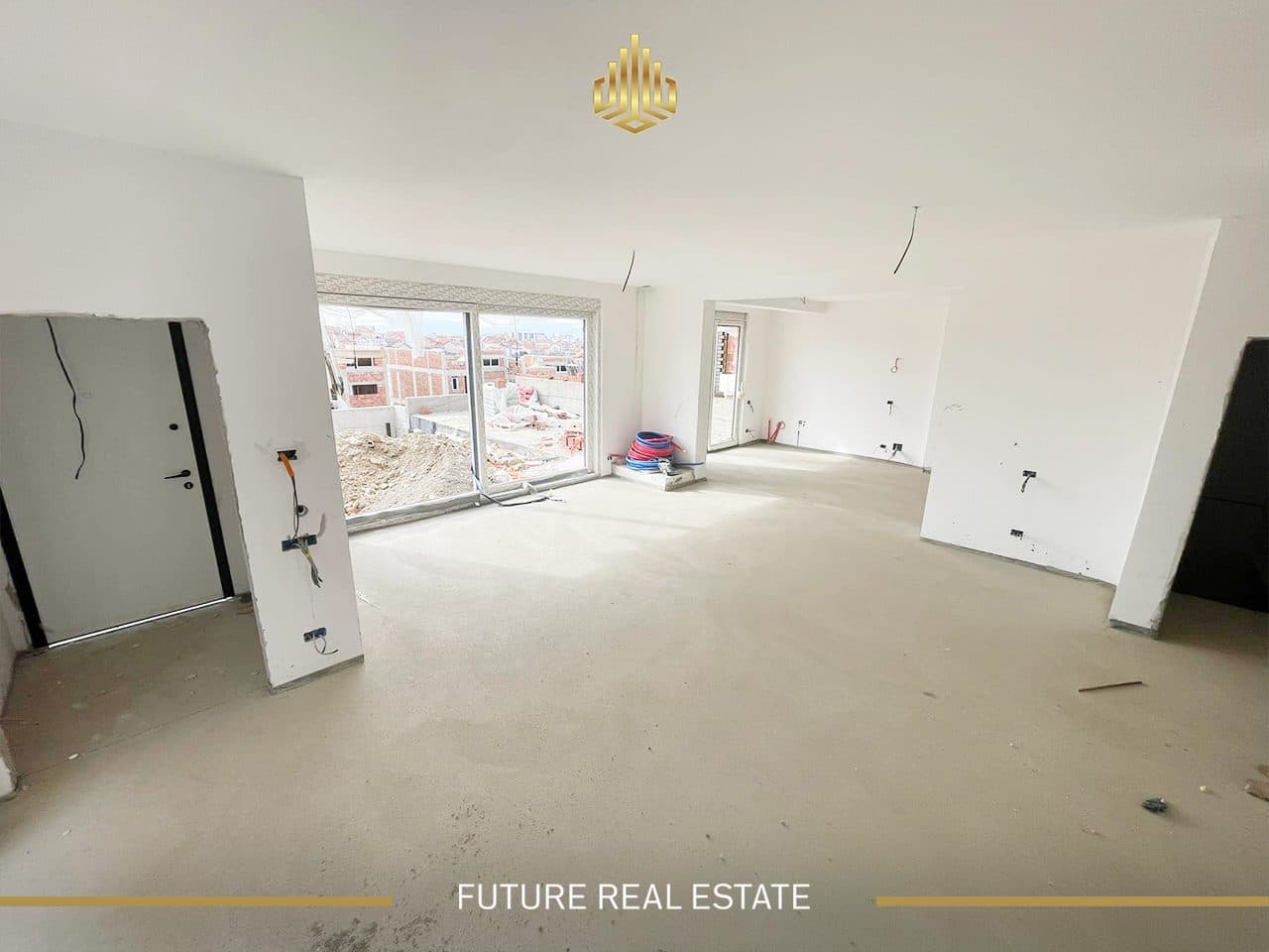 Shtëpia në SHITJE/387.06m2 4