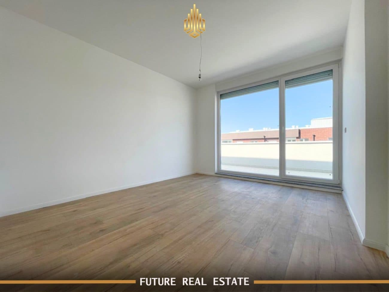 Penthouse me QIRA – 3 dhoma gjumi – Prishtinë – Rruga C. 3