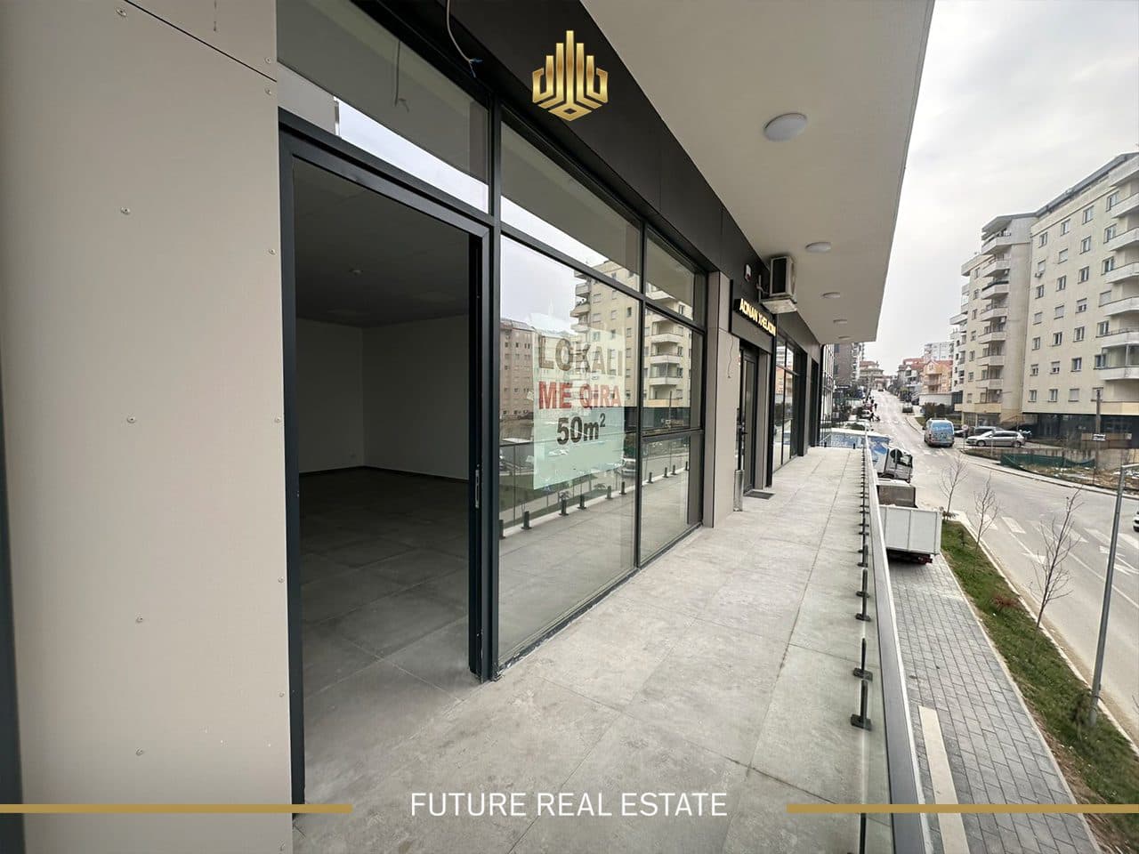 Lokal me QIRA/50m2