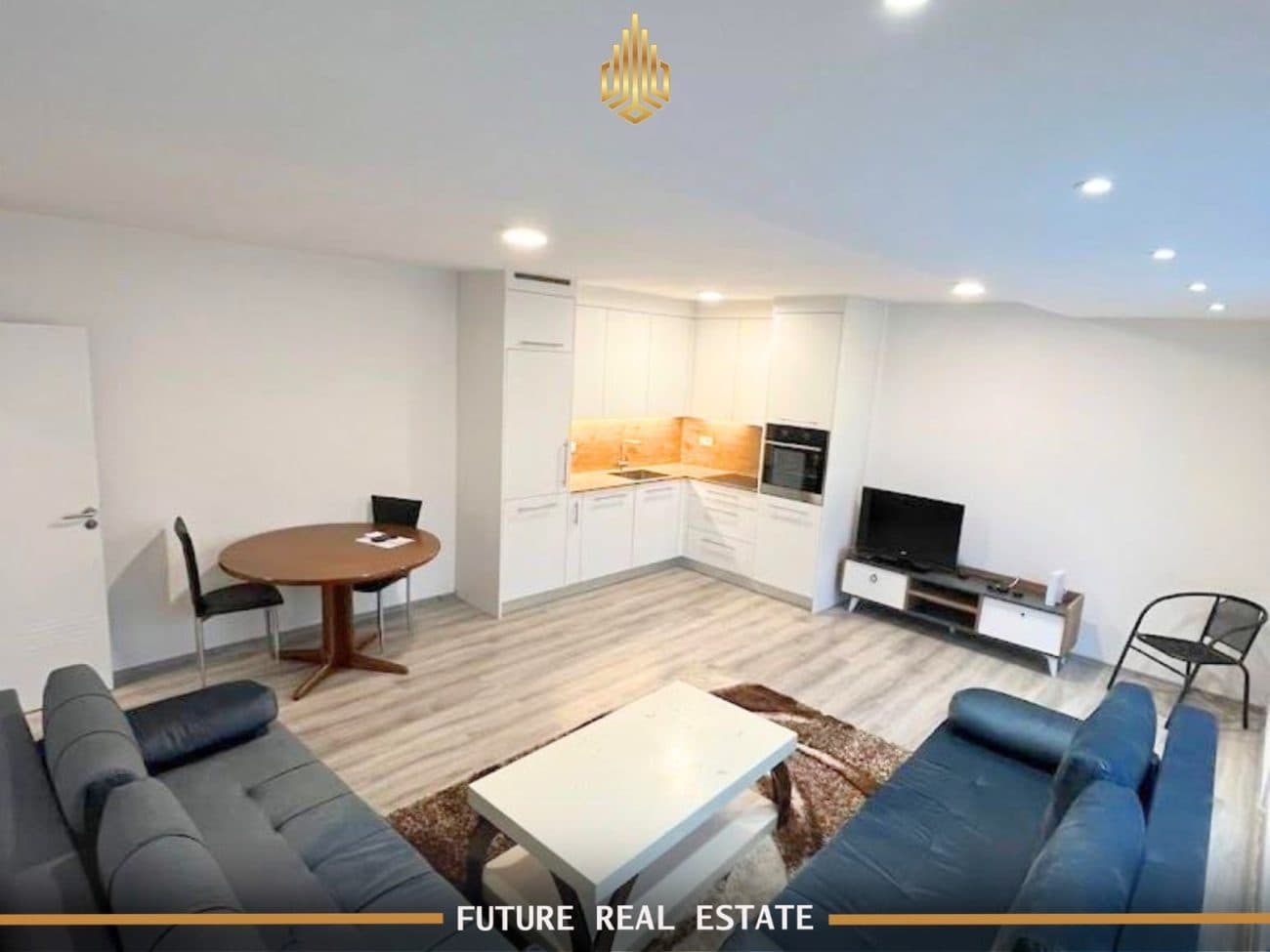 Penthouse me QIRA – 2 dhoma gjumi – Prishtinë – Lagjja e Spitalit.