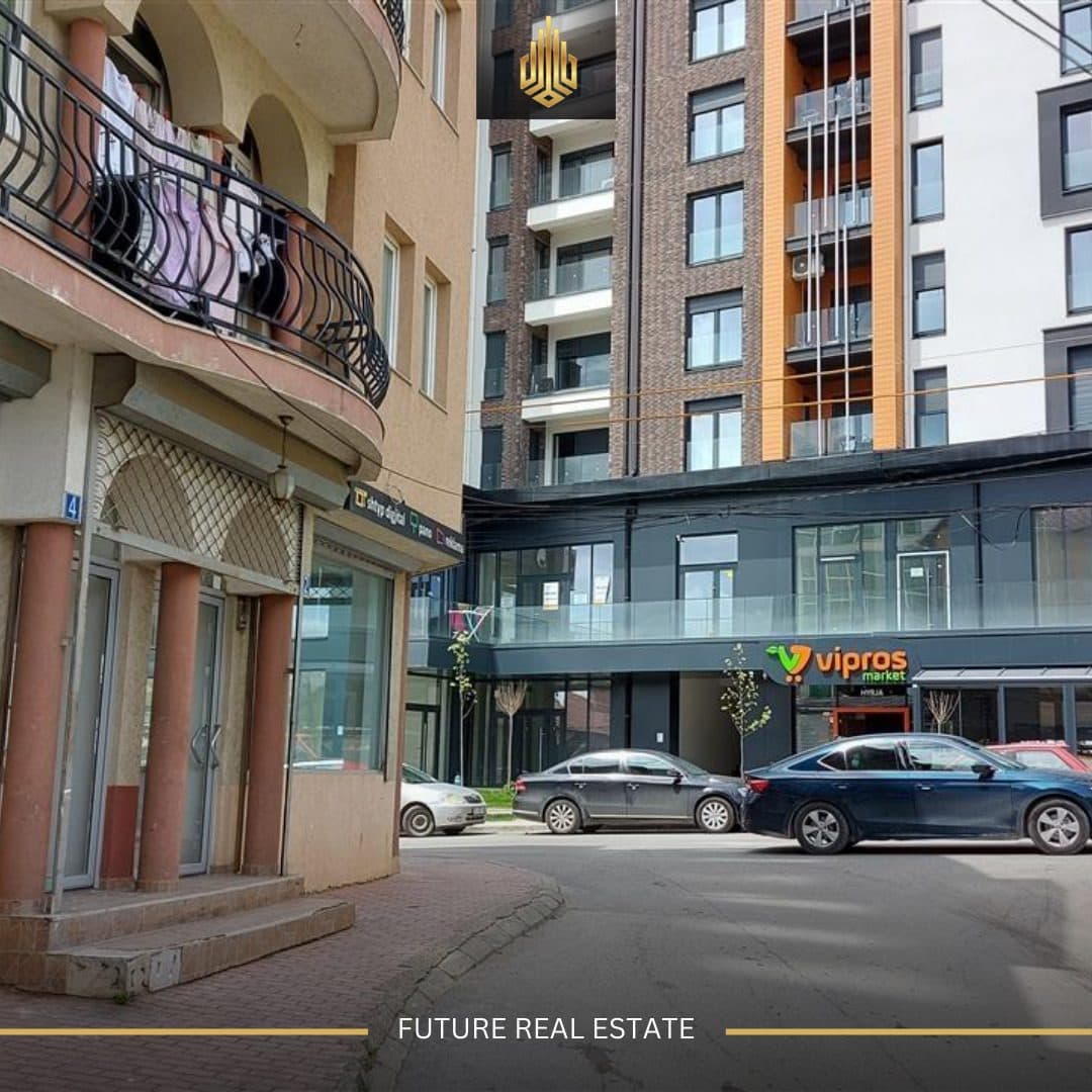 Lokal me QERA/80m² 4