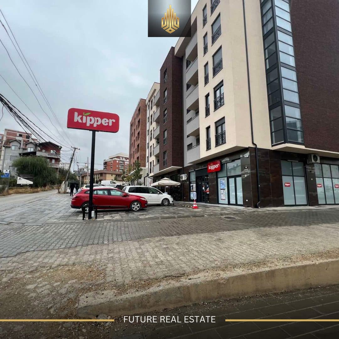 Lokal në SHITJE/448m² 2