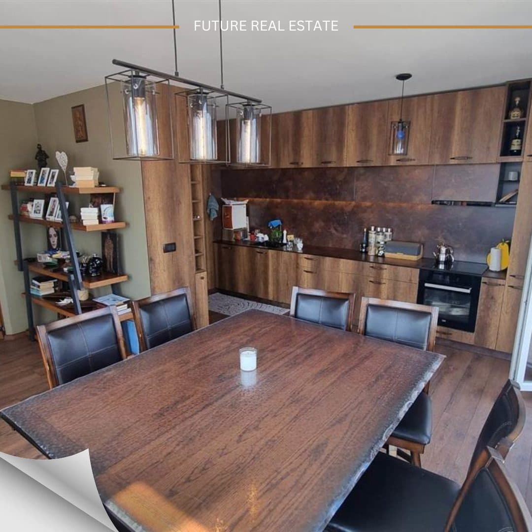 Penthaus me QERA/245m² 3