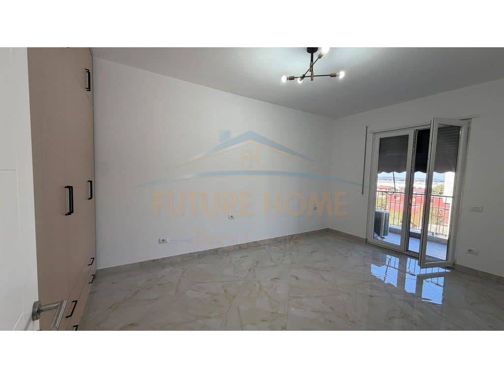 Qera, Apartament 2+1+Post Parkimi , Kamez