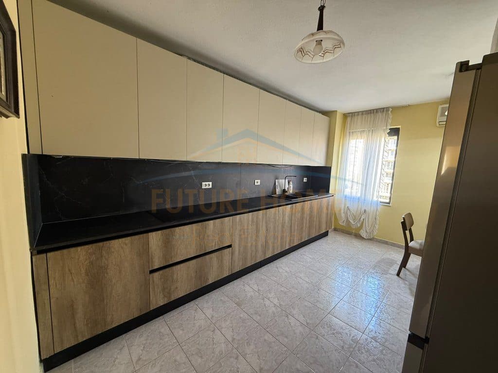 Qera, Apartament 2+1+2, Pallati me Shigjeta, Tiranë 2