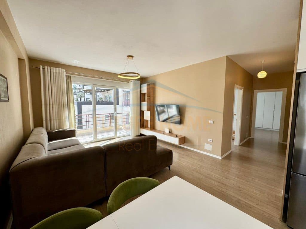 Shitet, Apartament 2+1+2, Liqeni i Thatë,Tiranë 4