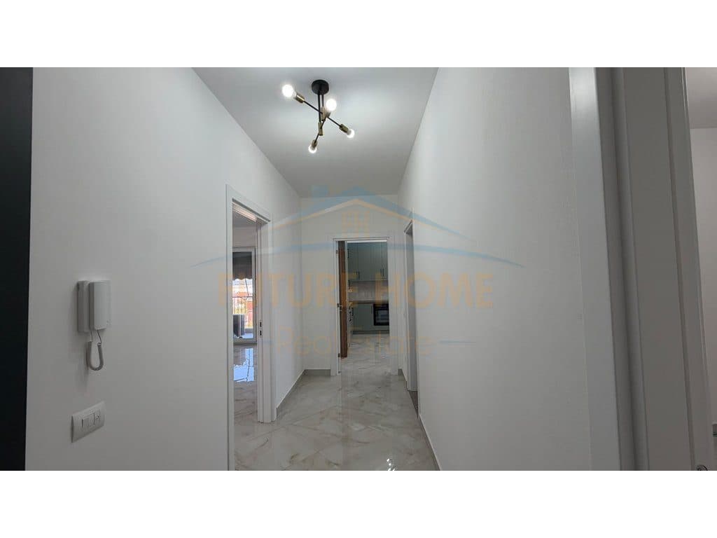 Qera, Apartament 2+1+Post Parkimi , Kamez