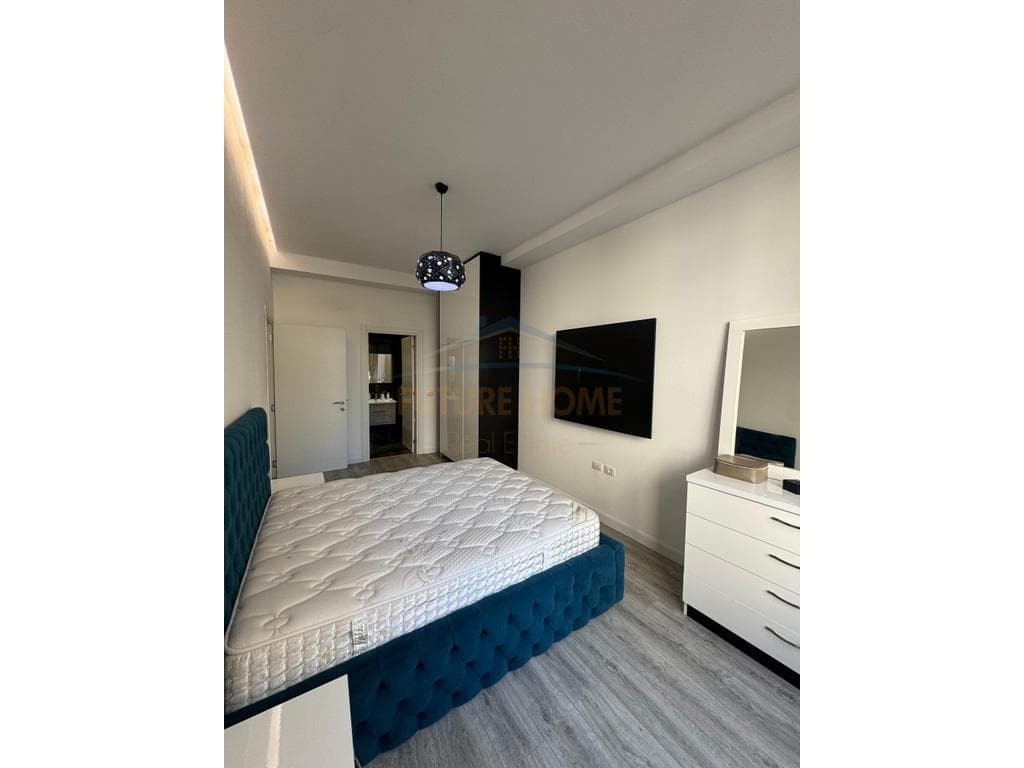 Shitet, Apartament, Rruga Bill Klinton, Tiranë. 4