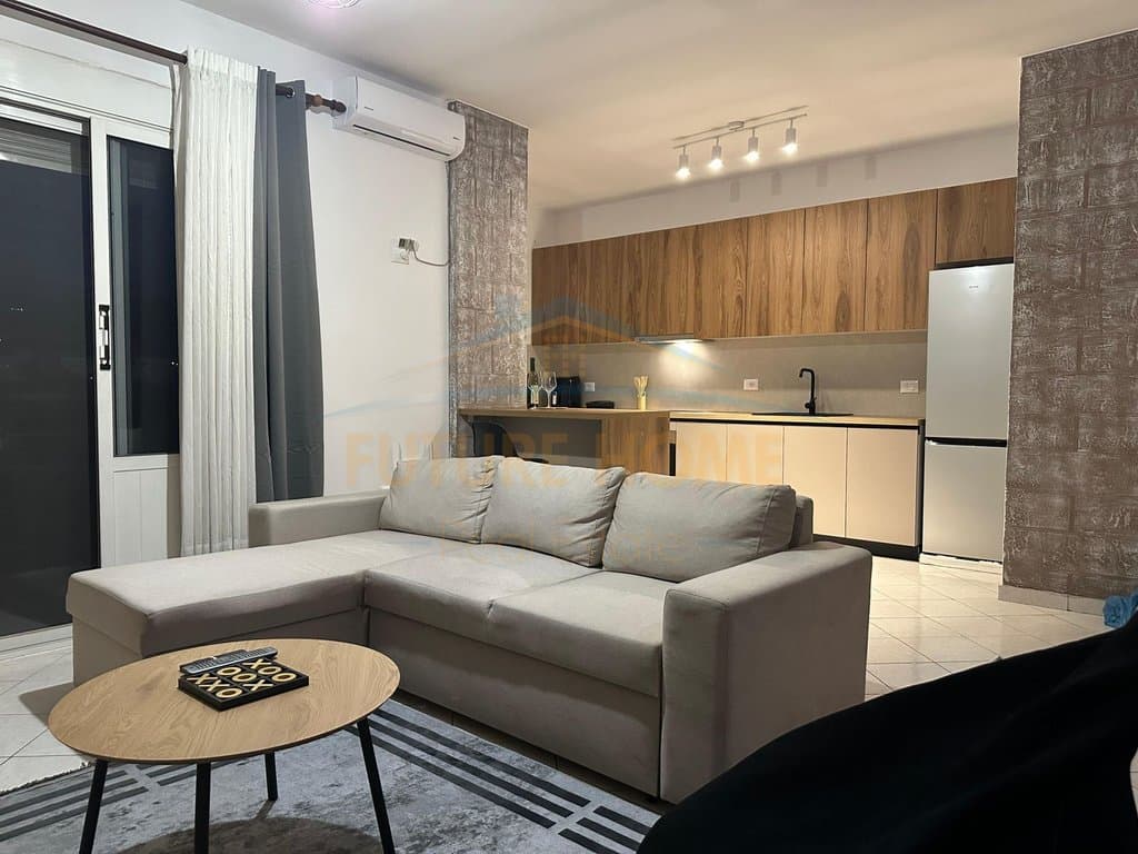 Qera, Apartament 2+1, te Vola, Transballkanike, Vlore