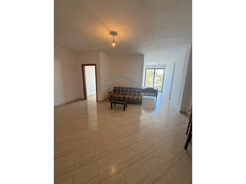 Shitet, Apartament 1+1, Yzberisht, Tiranë. 3