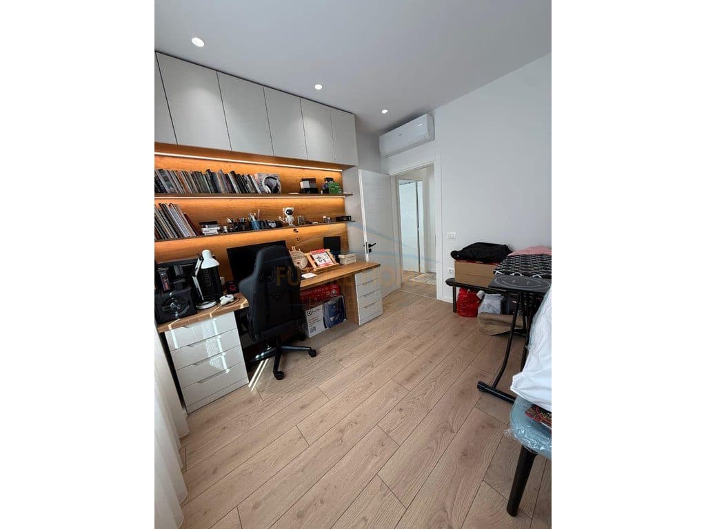 Qera, Apartament 2+1, Selite, Tiranë 4
