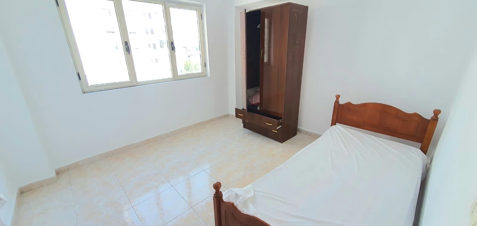 SHITET APARTAMENT 2+1 PRANE MARKATES ,DURRES. 3