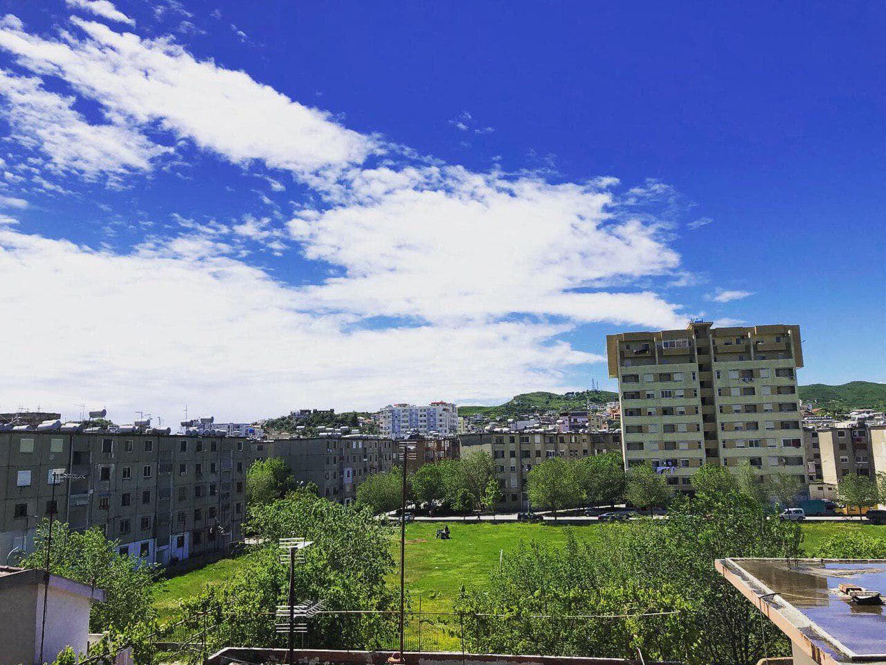 SHITET APARTAMENT 2+1 PRANE SHKOLLES SE FISKULTURES,DURRES! 2