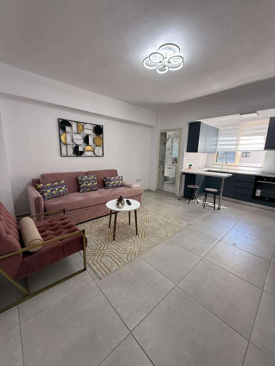 JEPET ME QERA APARTAMENT 2+1 VOLLGA