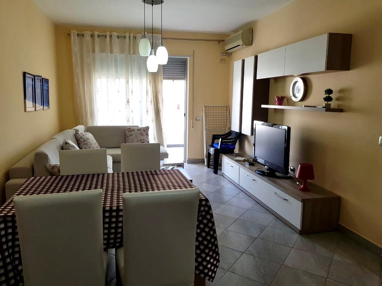 JEPET ME QERA APARTAMENT 1+1 PRANE ZANZI BAR, PLAZH, DURRES. 3