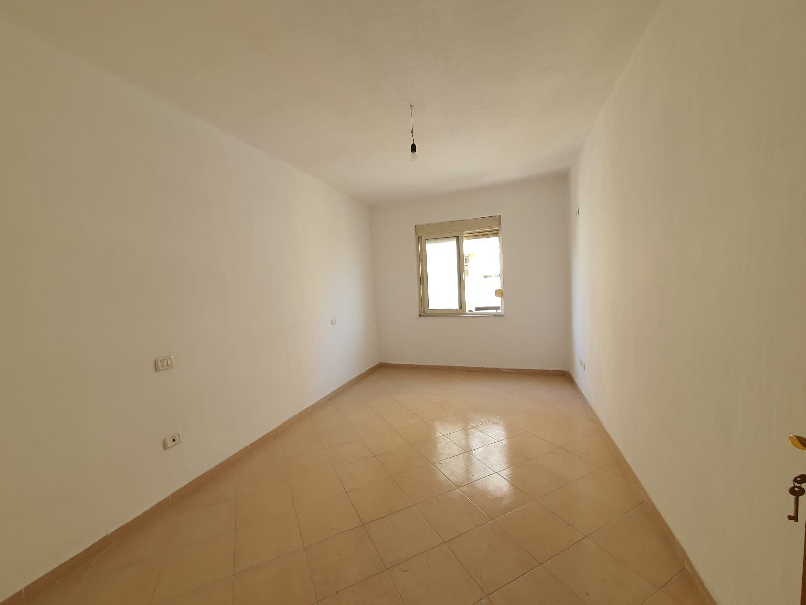 SHITET APARTAMENT 2+1 PRANE KOPSHTIT SOTIR NOKA,DURRES. 3