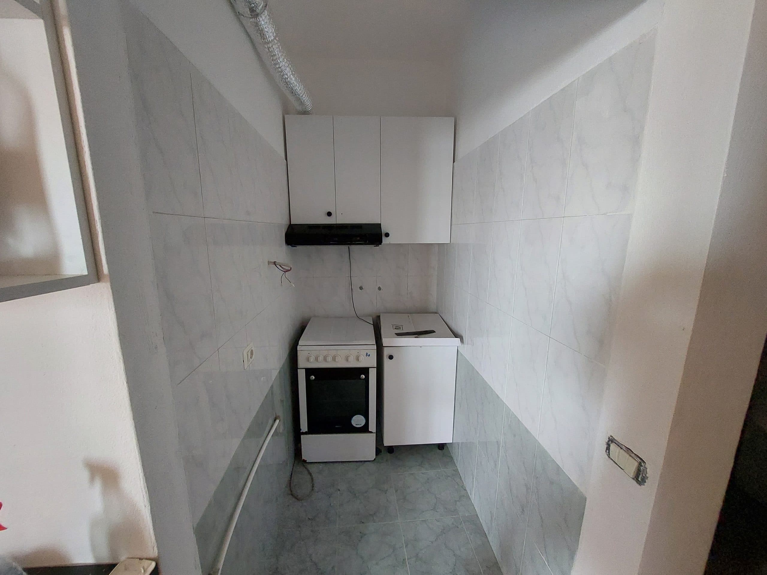JEPET ME QERA APARTAMENT 1+1 , PRANE HOTEL ADRIATIK, PLAZH, DURRES. 3