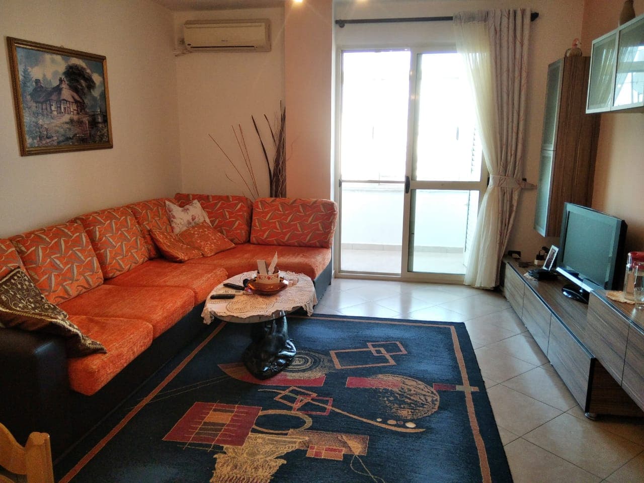 SHITET APARTAMENT 2+1 NE BULEVARDIN KRYESOR, PRANE AKULLORE BLLACA,DURRES.