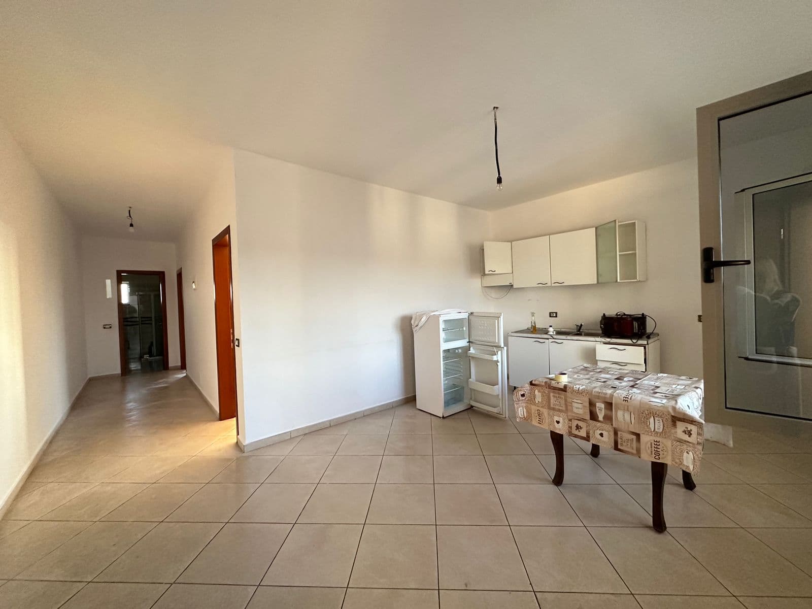 JEPET APARTAMET ME QERA 1+1 SHKOZET, DURRES
