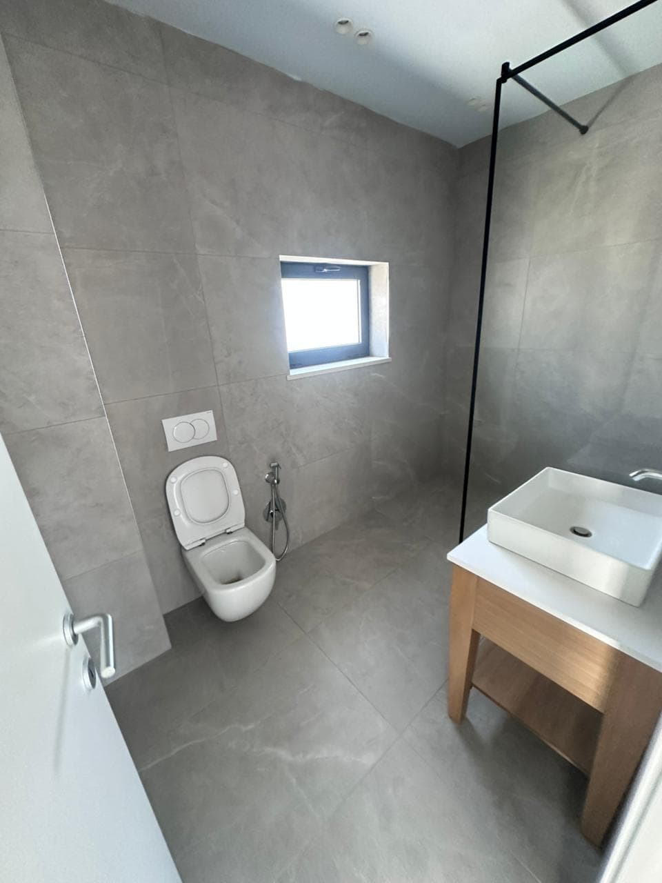SHITET VILE LUKSOZE SAN PIETRO RESIDENCE, GJIRI I LALZIT, DURRES