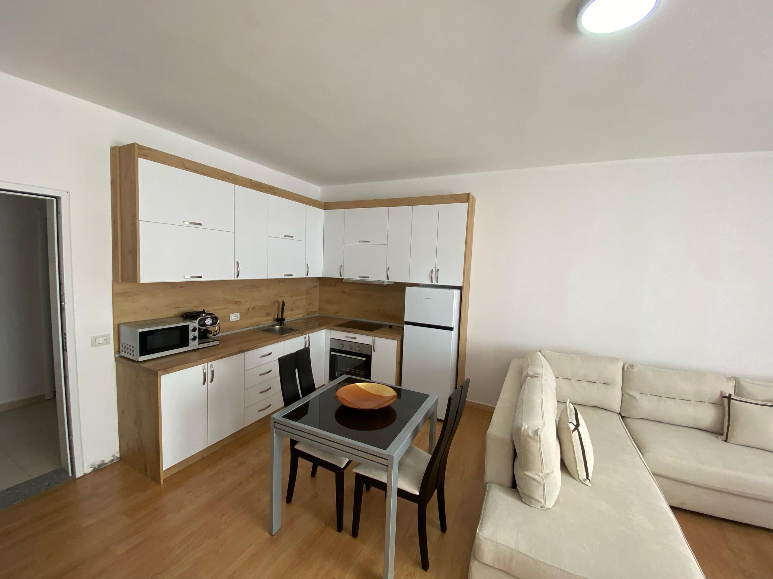 JEPET ME QERA APARTAMENT 1+1, SHKEMBI KAVAJES, DURRES. 3