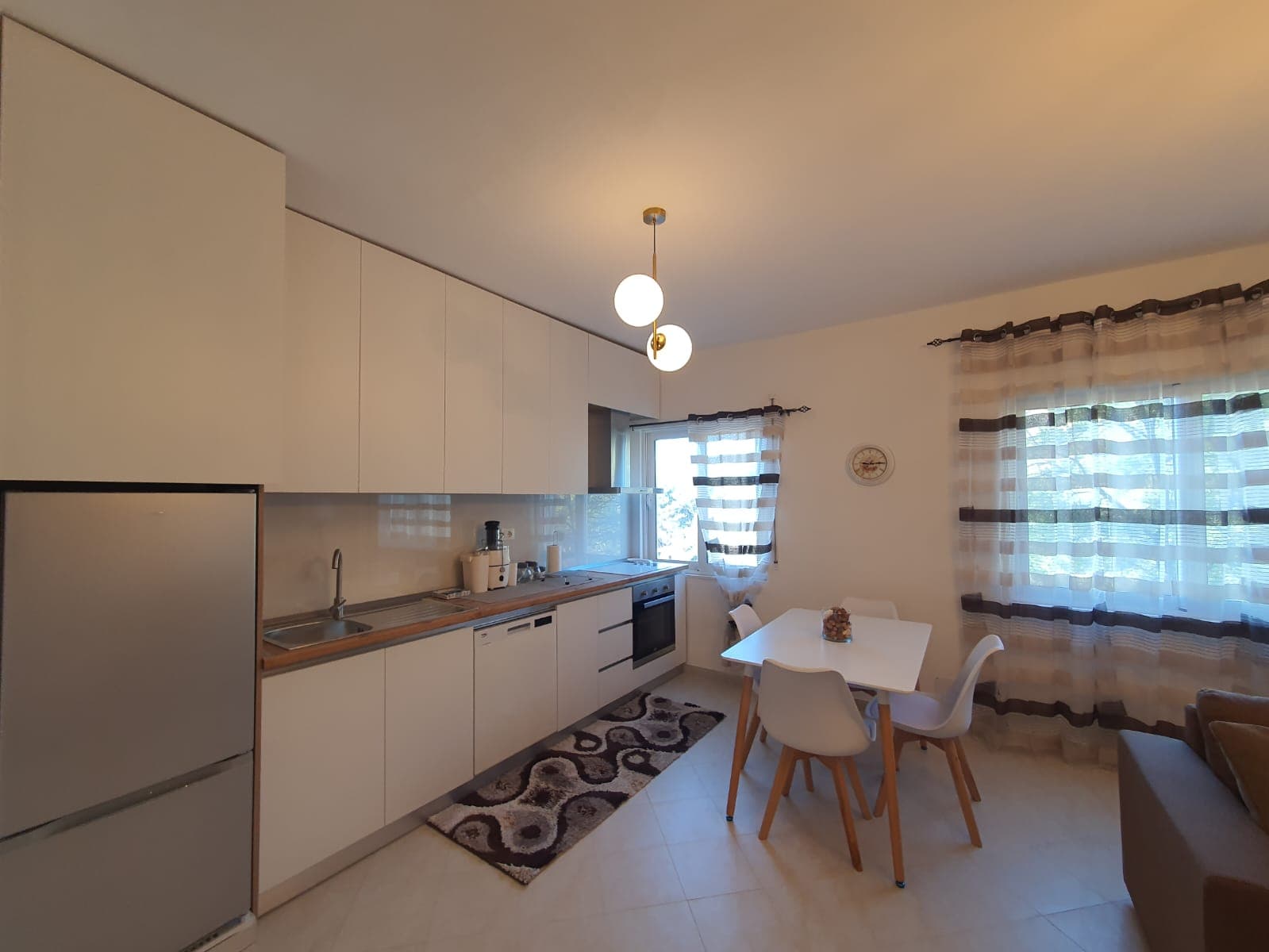 JEPET ME QERA APARTAMENT 1+1 PRANE SHKOLLES ITALIANE, VOLLGA,DURRES. 3