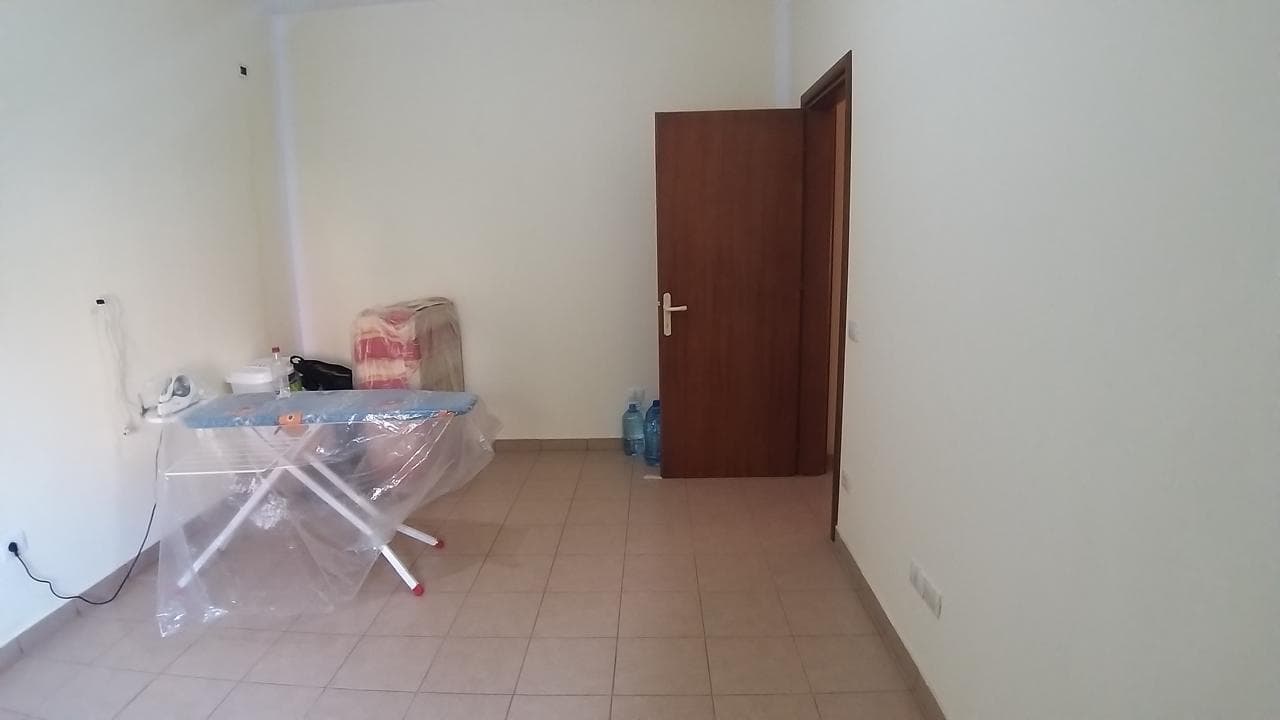 SHITET SHTEPI PRIVATE 2-KATESHE SHKOZET, DURRES 3