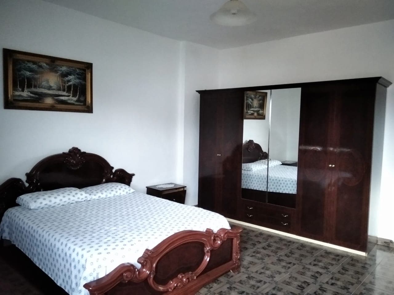 SHITET APARTAMENT 3+1 RRUGA E MIQESIS, SHKOZET, DURRES . 3
