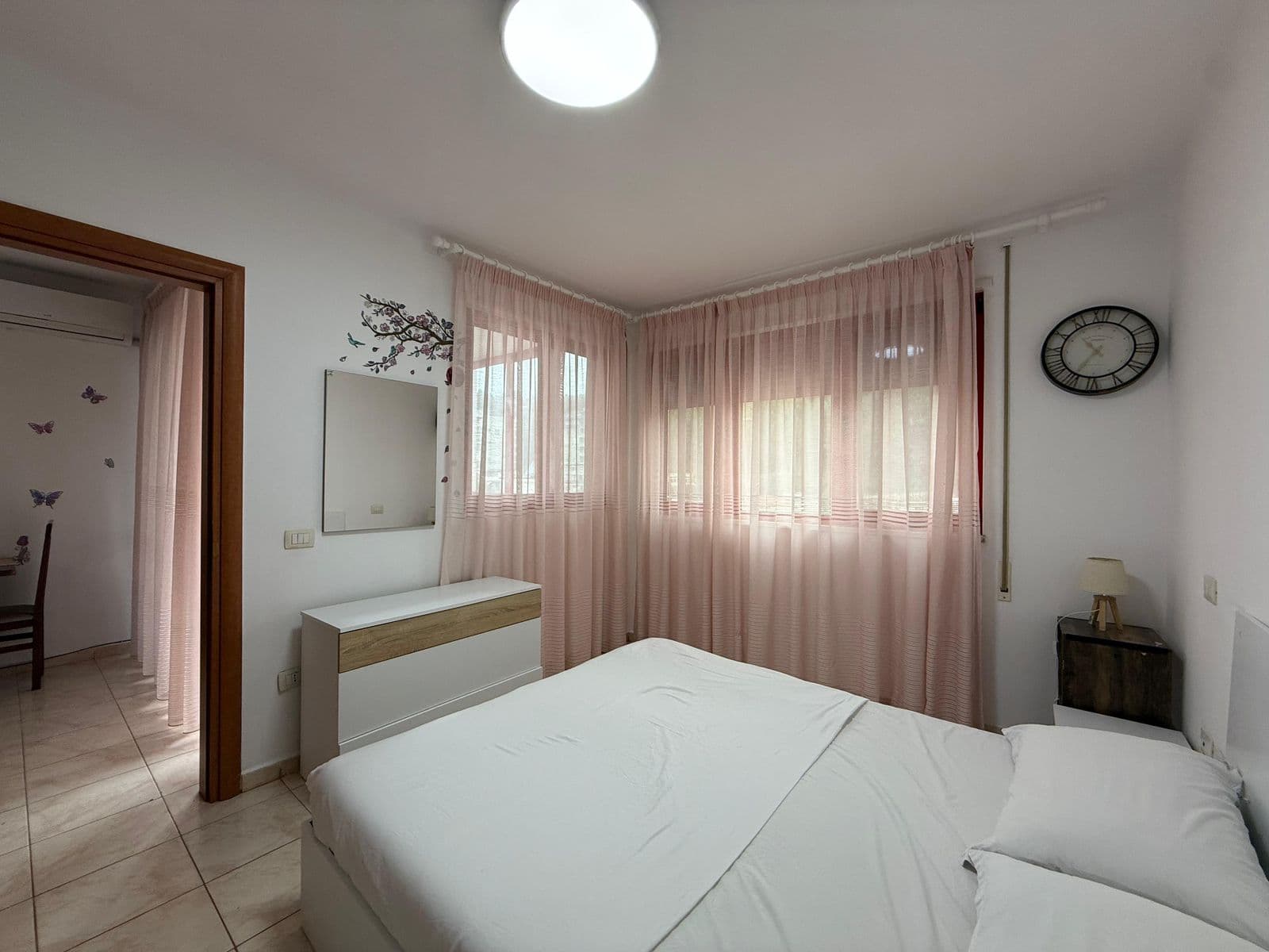 JEPET ME QERA APARTAMENT 1+1 VOLLGA DURRES 4