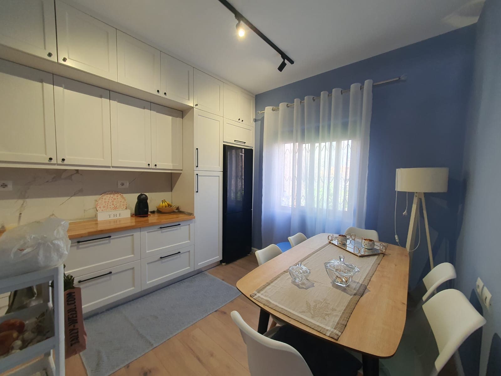JEPET ME QERA SHTEPI PRIVATE, QENDER,DURRES. 4