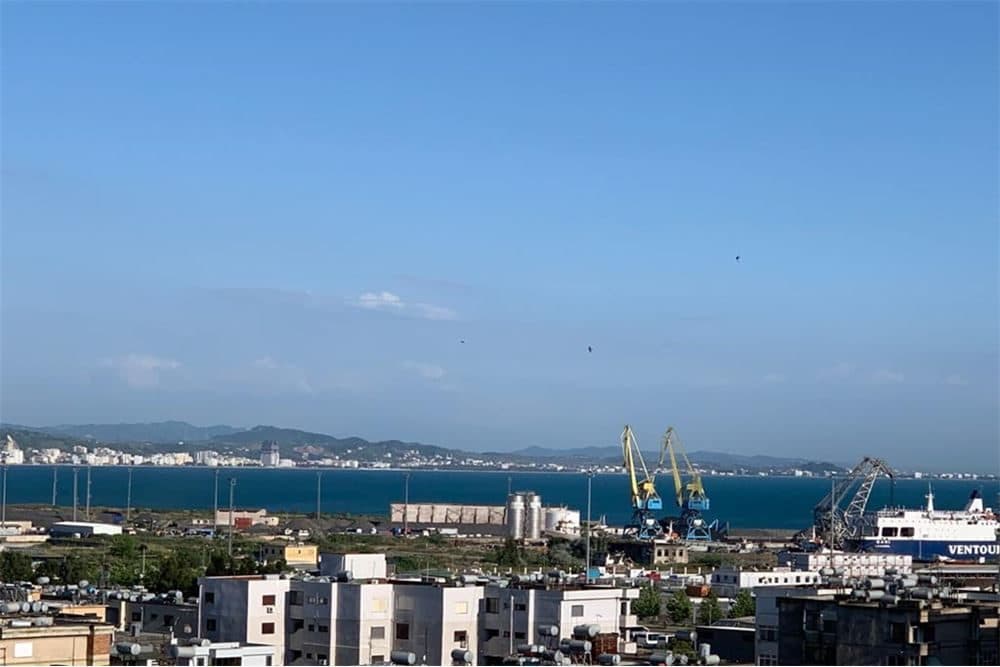 SHITET APARTAMENT 1+1 RRUGA HYSEN KERTUSHA, DURRES.