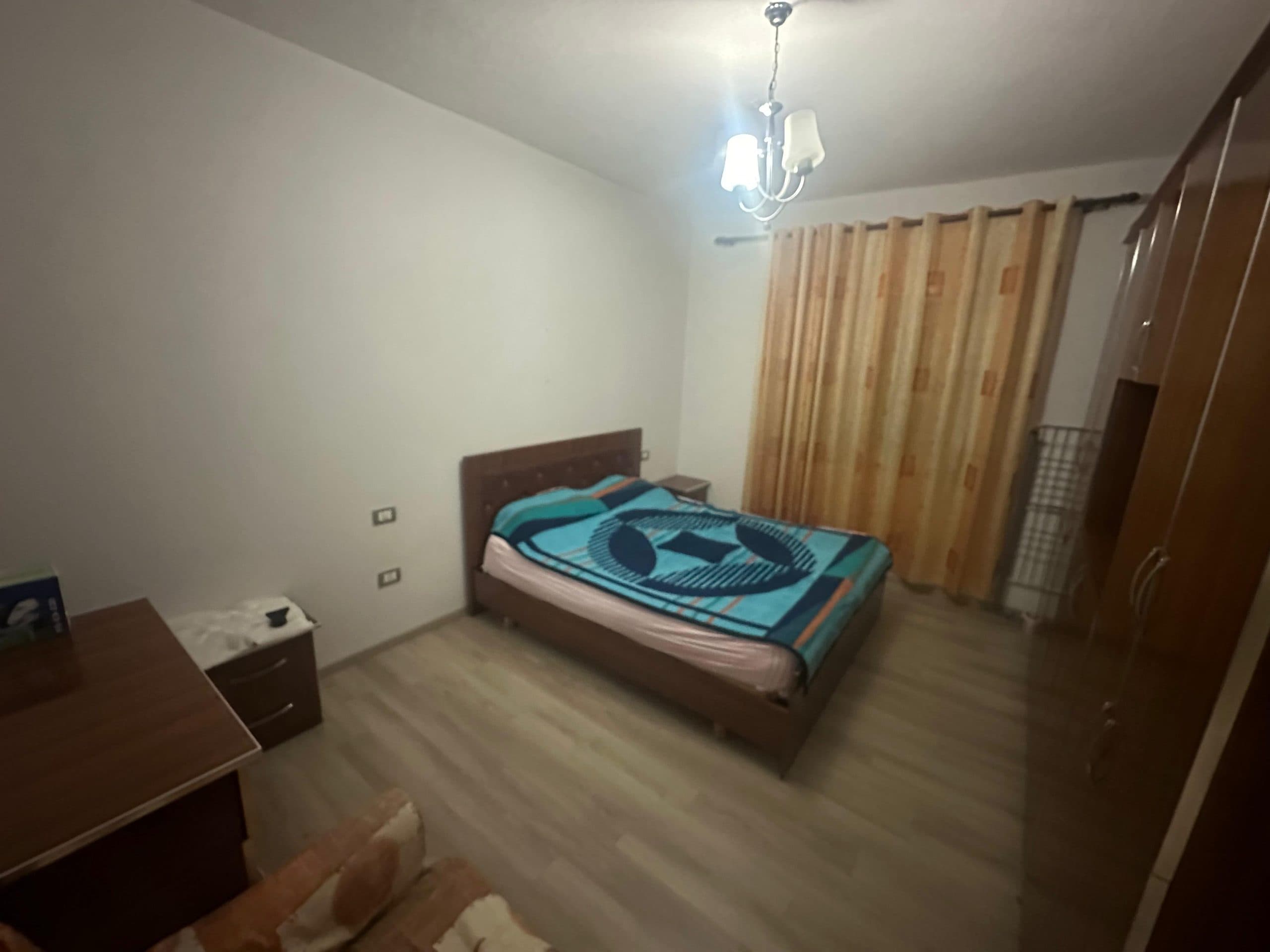 JEPET ME QERA APARTAMENT 1+1, PRANE PALLATIT SPORTIT, DURRES. 4