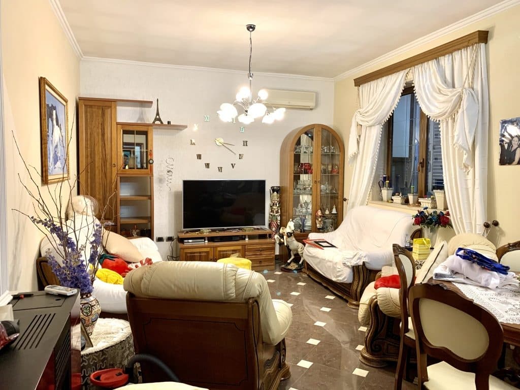 JEPET ME QERA APARTAMENT 2+1 PRANE TATIM TAKSAVE,DURRES!