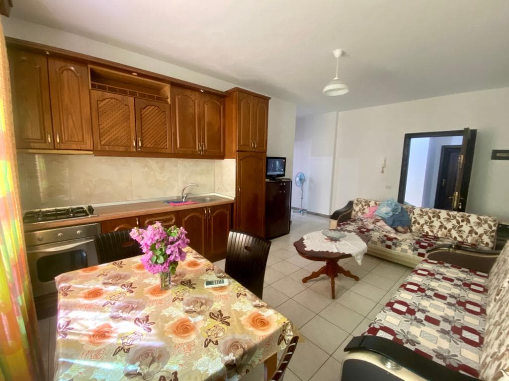 SHITET APARTAMENT 1+1 PRANE MAJESTIC, SHKEMBI I KAVAJES, DURRES. 2