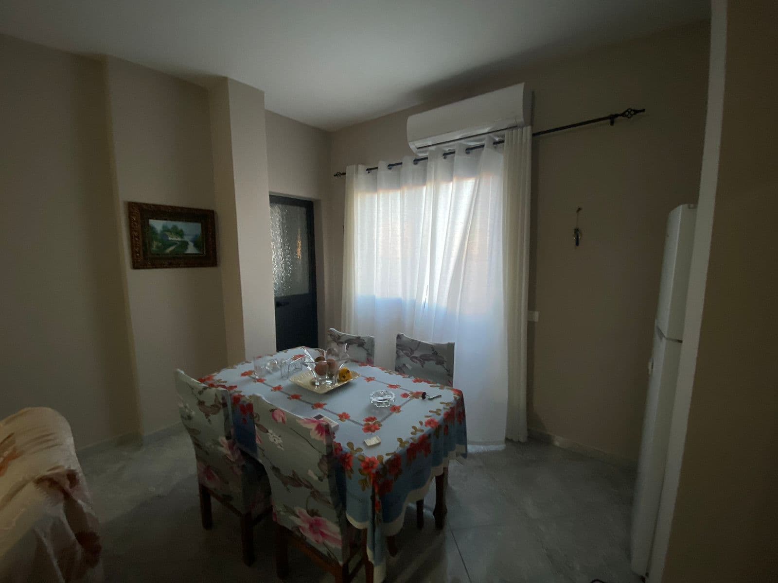 SHITET APARTAMENT 2+1+2 PRANE KAZAZIT, DURRES. 4