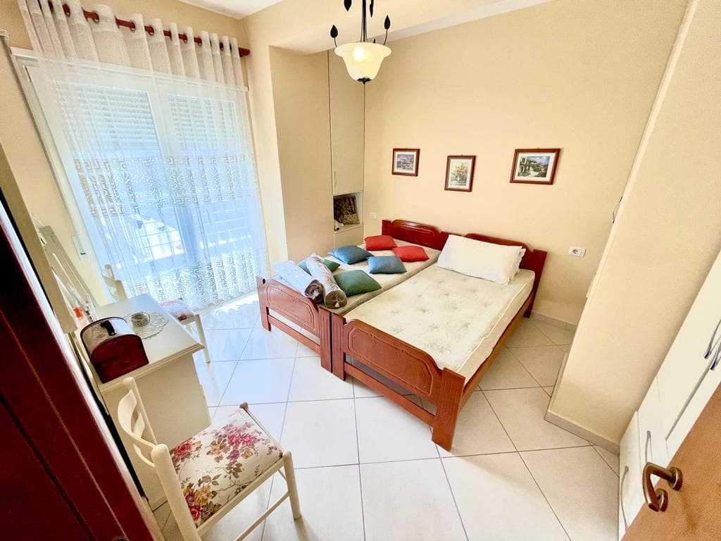 SHITET APARTAMENT 1+1 PRANE KARBURANT KASTRATI, VOLLGA, DURRES. 3