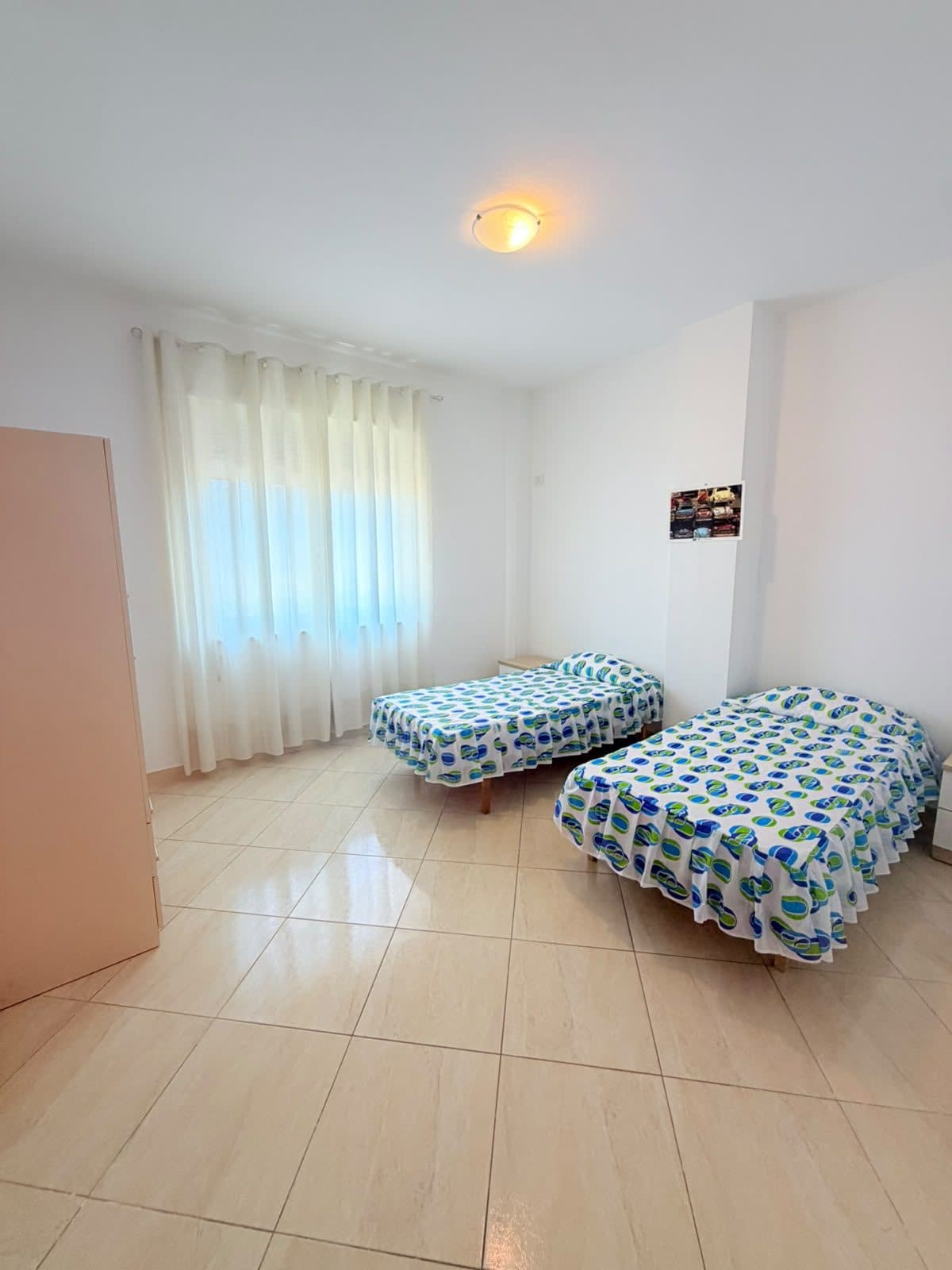 JEPET ME QERA APARTAMENT 3+1+2 PRANE FLAGSHIP, DURRES 4