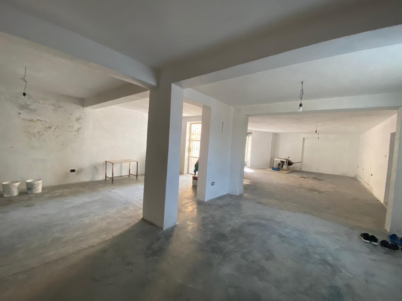 JEPET ME QERA AMBIENT BIZNESI LAGJA 18 PRANE FUSHES SE RERES, DURRES. 4