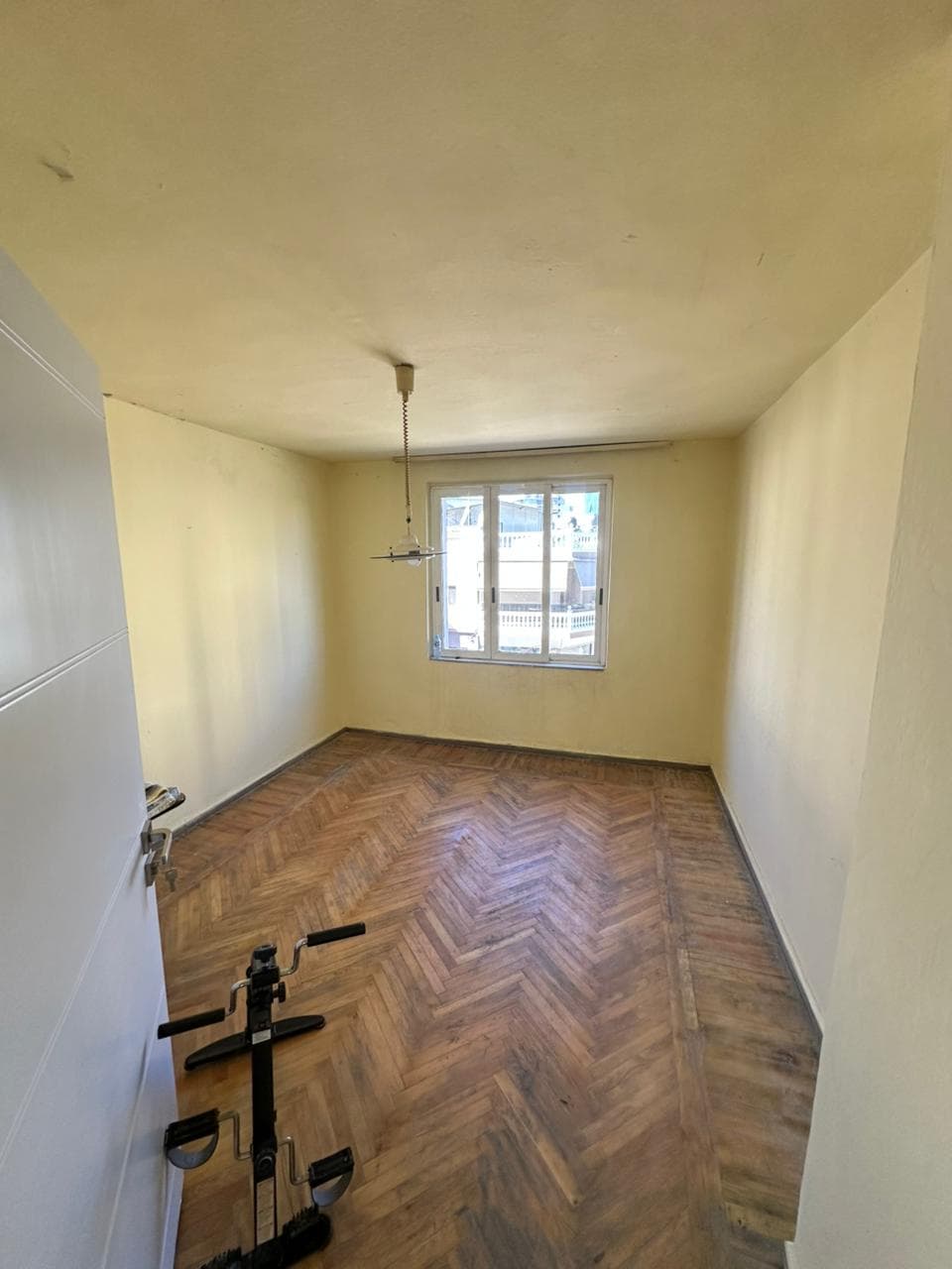 SHITET APARTAMENT 2+1 PALLATI I SPORTIT, DURRES