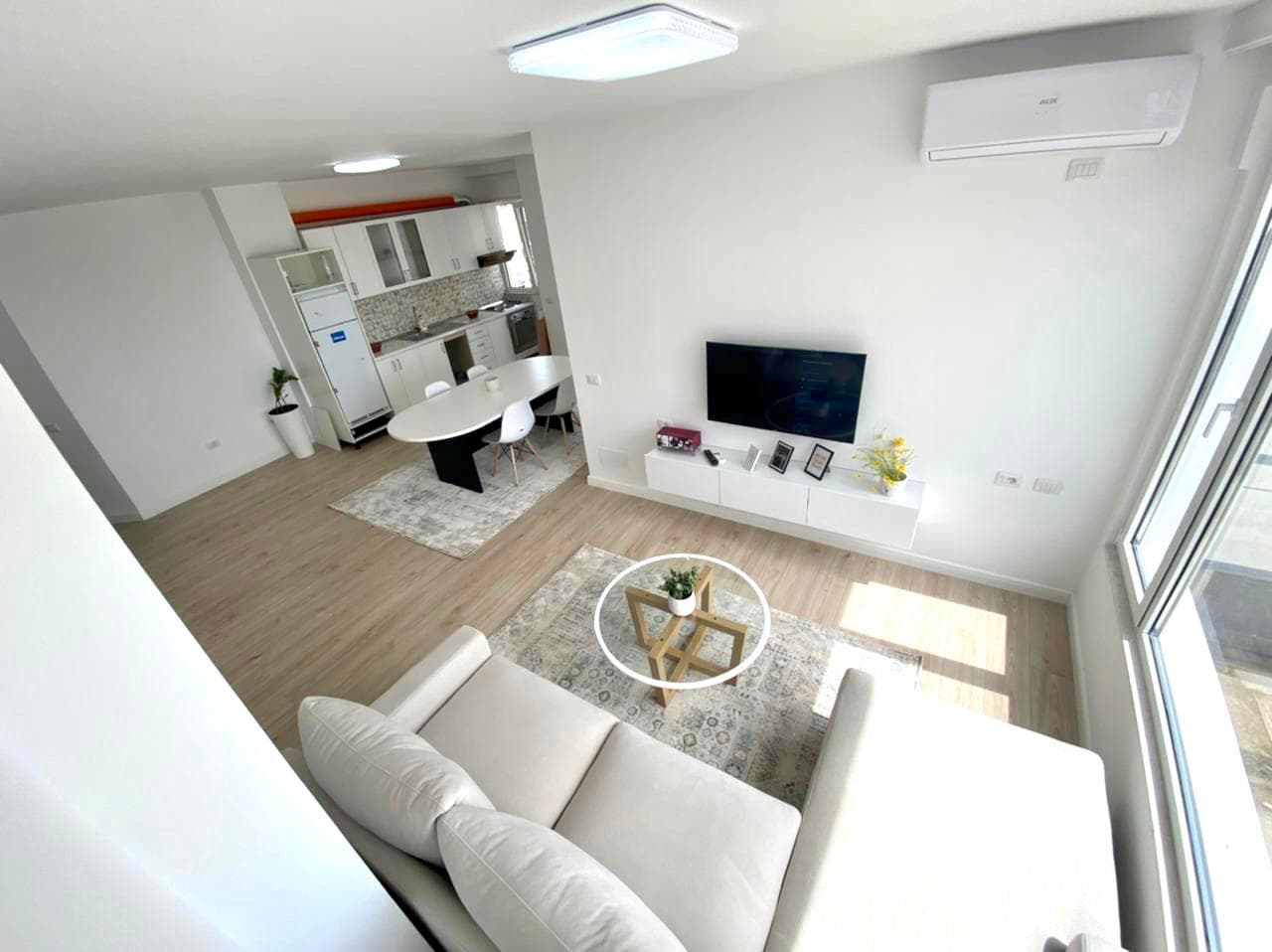 SHITET APARTAMENT 1+1 PRANE VILES KORAL, PLAZH , DURRES. 2