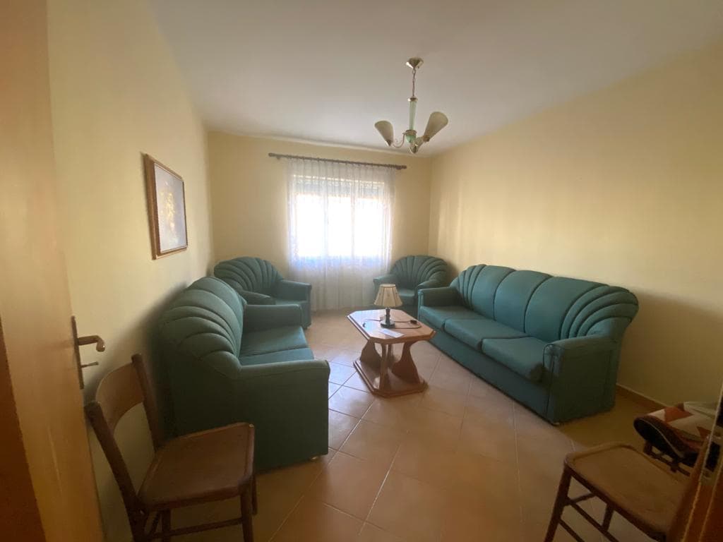 SHITET APARTAMENT 2+1 RRUGA ALEKSANDER GOGA, DURRES. 4