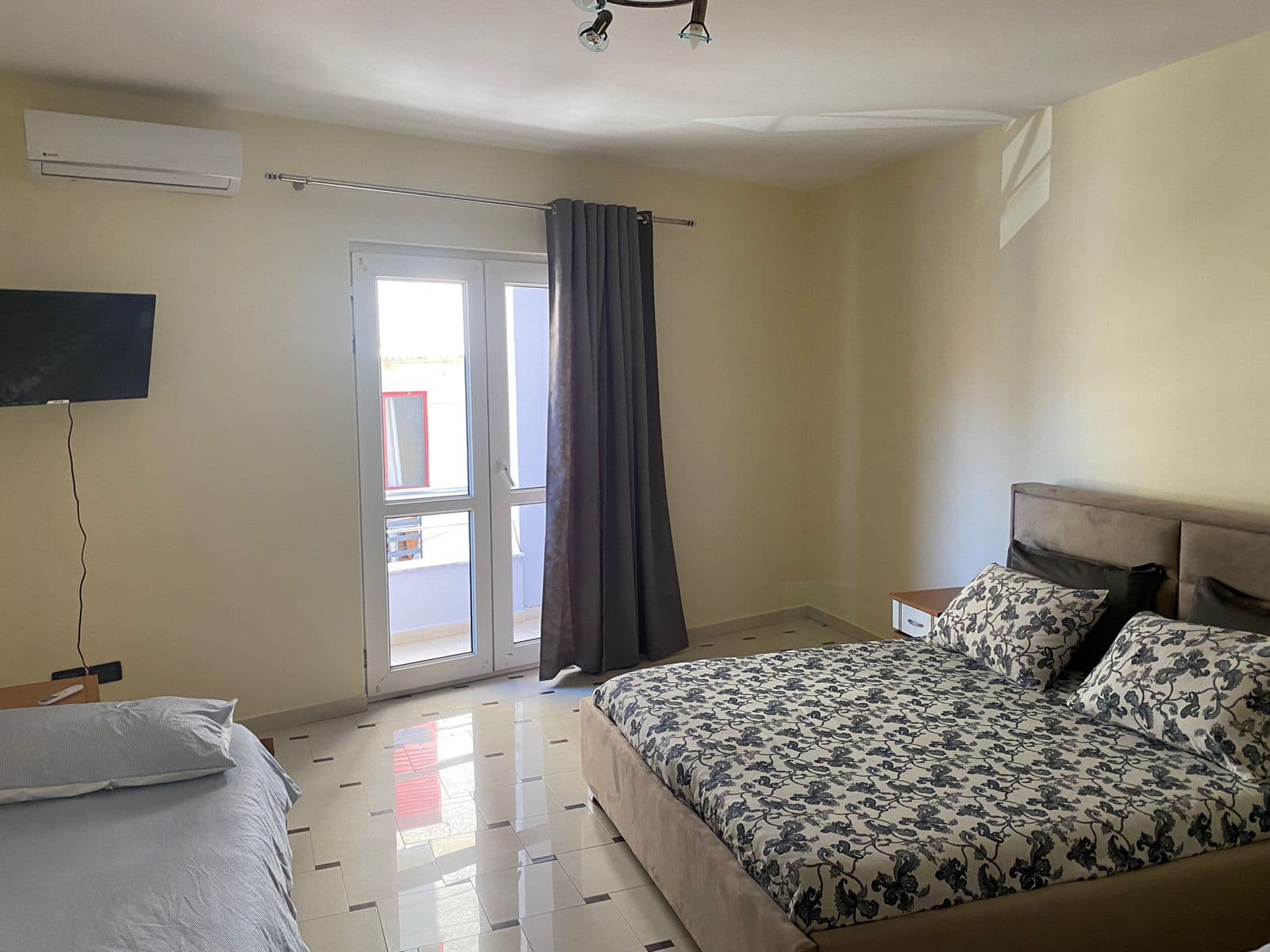 SHITET VILE PRIVATE 4 KATE, LAGJJA SEFER EFENDIU, DURRES. 3