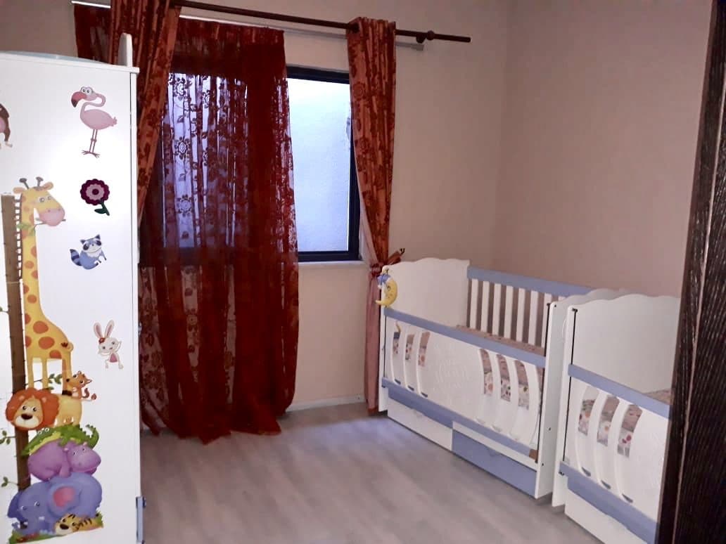 JEPET ME QERA APARTAMENT 2+1 TE LULISHTJA 1 MAJI,DURRES! 4