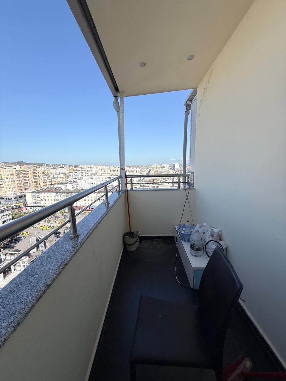 SHITET APARTAMENT 2+1+2 RRUGA PORTIT