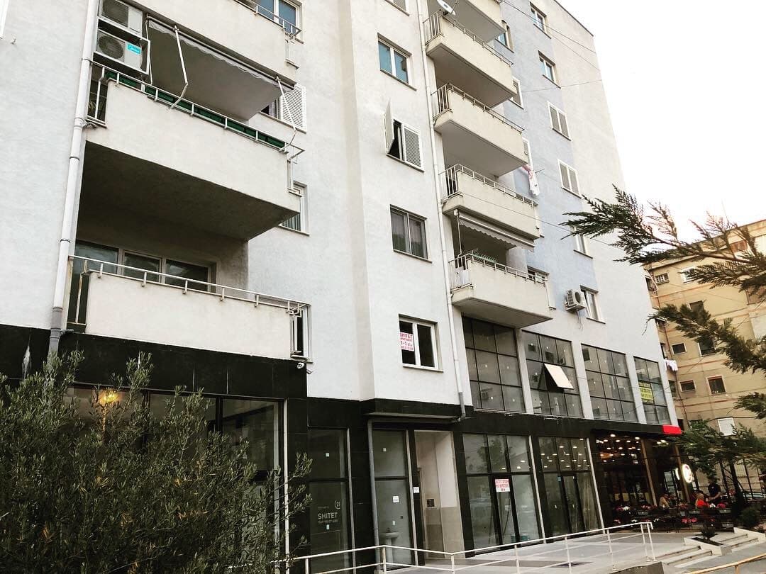 JEPET ME QERA APARTAMENT 1+1 PRANE TREGUT FSHATAR,DURRES!