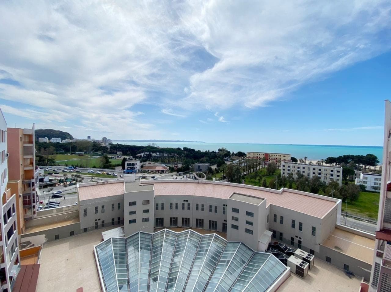 SHITET APARTAMENT 1+1 KOMPLEKS ROTONDO,PLEPA,DURRES. 2